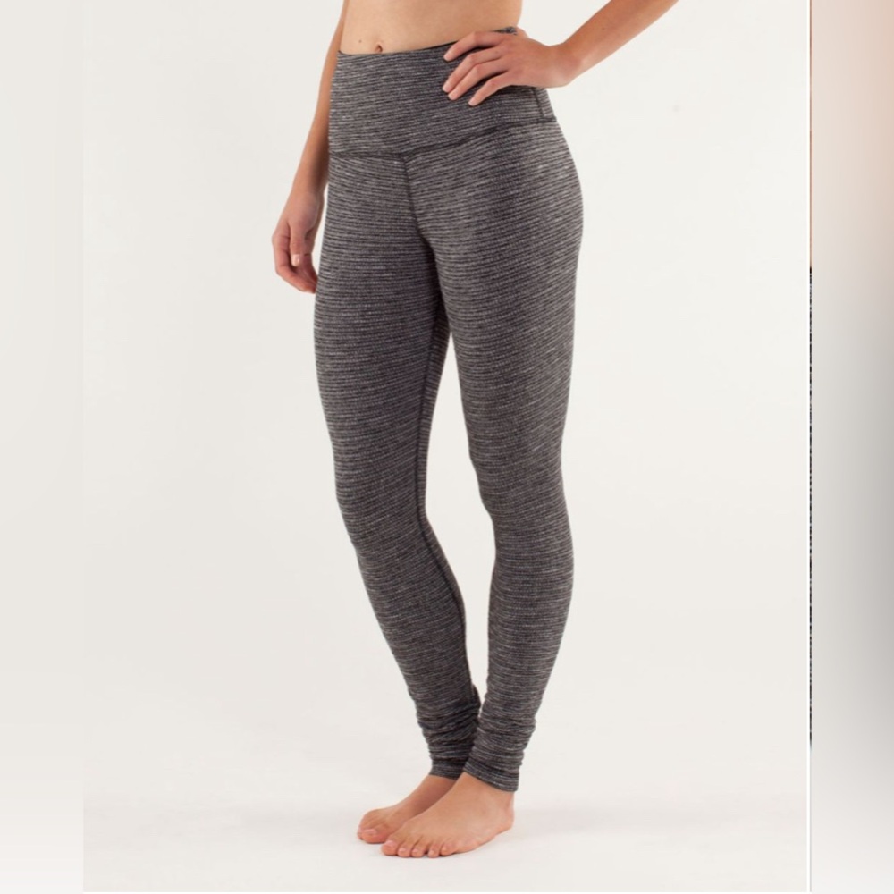 Lululemon Wunder Under High Rise - Picture 3 of 14